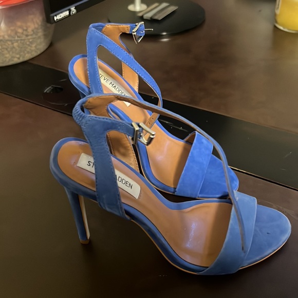 Steve Madden Open Toed Heels size 6.5 - Picture 2 of 2